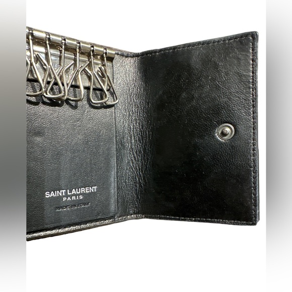 🔶FINAL PRICE DROP🔶🎀YSL key case🎀 - Picture 5 of 15